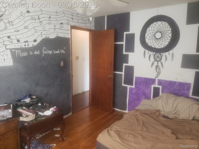 8436 Antwerp Drive, Sterling Heights, MI 48313