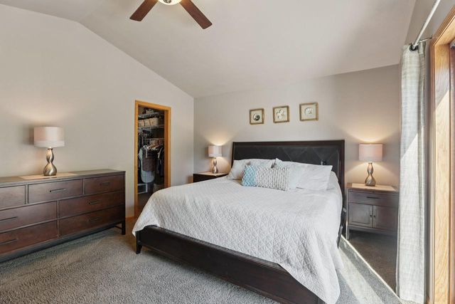 919 Lochmoore Drive, Waunakee, WI 53597