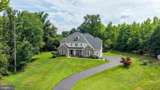 8906 LAUREL OVERLOOK DR, Lorton, VA 22079