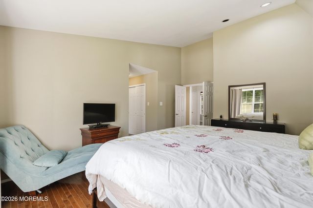 2 Honey Locust Lane, Howell, NJ 07731