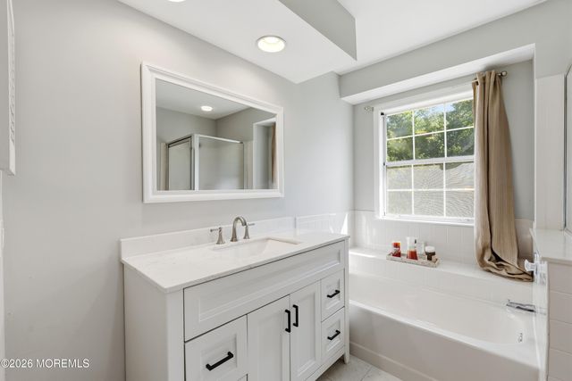 2 Honey Locust Lane, Howell, NJ 07731
