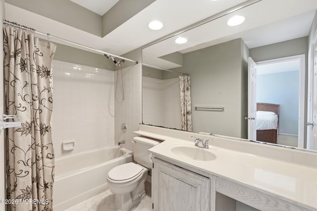 2 Honey Locust Lane, Howell, NJ 07731