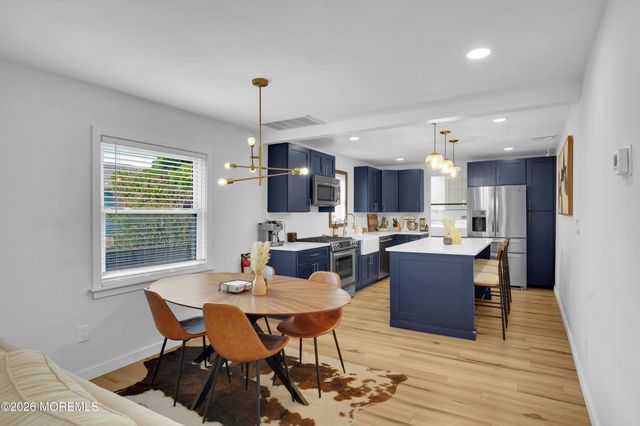 1209 6th Avenue, Manchester, NJ 08759
