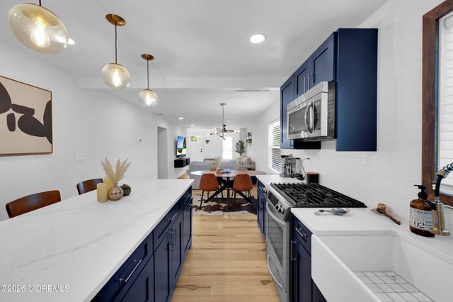 1209 6th Avenue, Manchester, NJ 08759