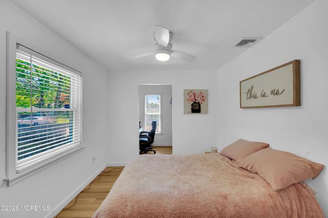 1209 6th Avenue, Manchester, NJ 08759
