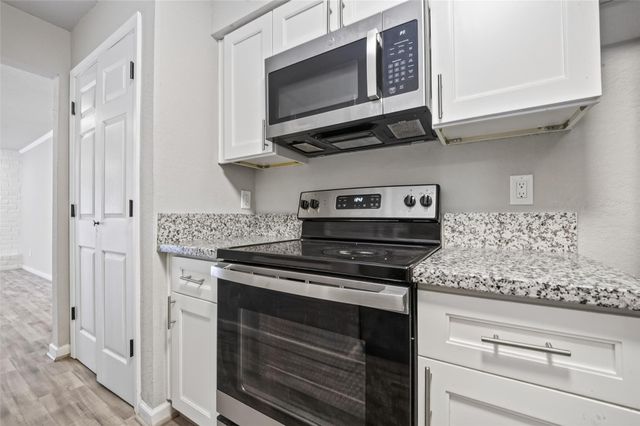 8355 Nairn St, Houston, TX Houst