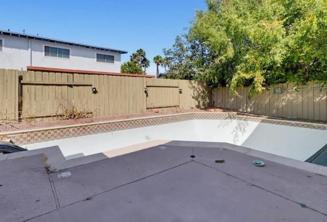 7934 Blossom Ln, Lemon Grove, CA 91945