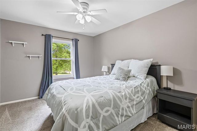 218 Aspen Village Drive, Ellisville, MO 63021