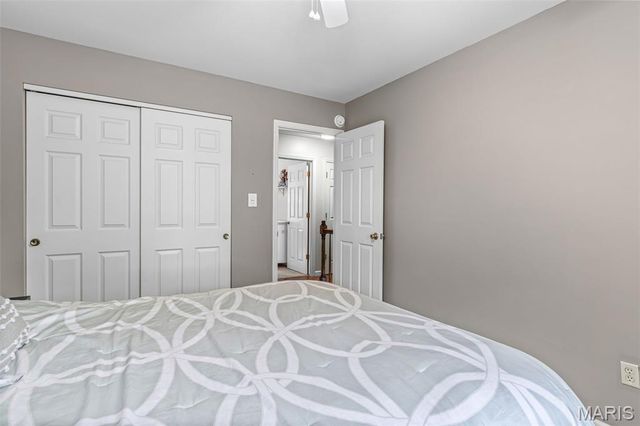 218 Aspen Village Drive, Ellisville, MO 63021