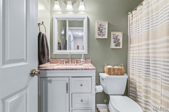 218 Aspen Village Drive, Ellisville, MO 63021