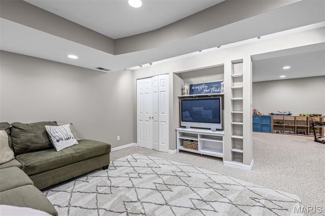 218 Aspen Village Drive, Ellisville, MO 63021