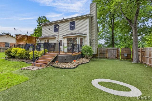 218 Aspen Village Drive, Ellisville, MO 63021
