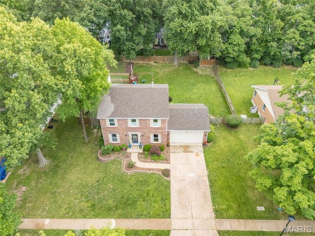 218 Aspen Village Drive, Ellisville, MO 63021