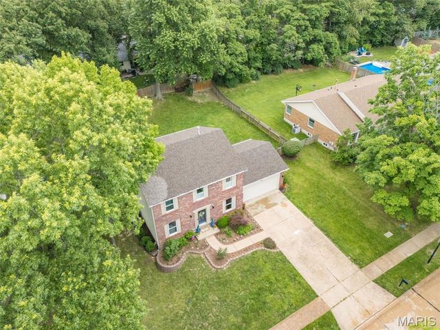 218 Aspen Village Drive, Ellisville, MO 63021