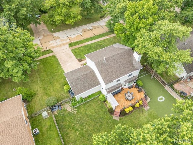218 Aspen Village Drive, Ellisville, MO 63021