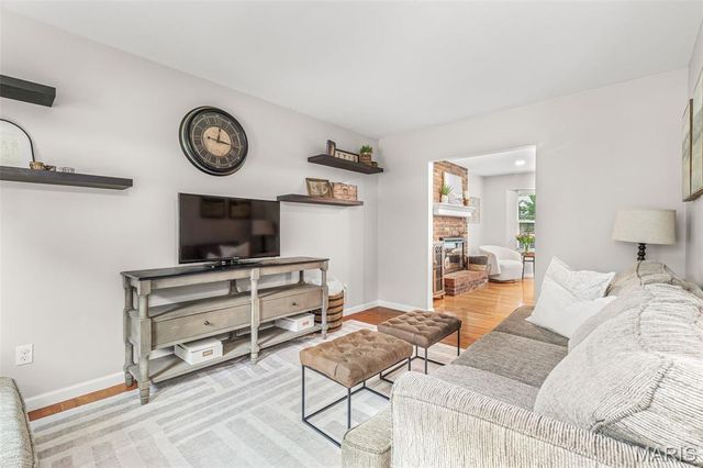 218 Aspen Village Drive, Ellisville, MO 63021