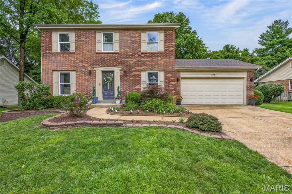 218 Aspen Village Drive, Ellisville, MO 63021