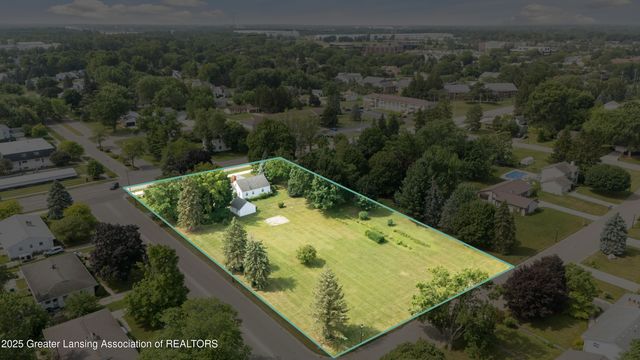 5538 W St Joe Highway, Lansing, MI 48917