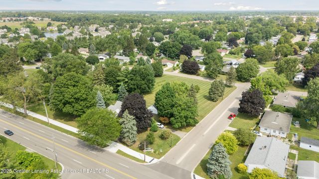 5538 W St Joe Highway, Lansing, MI 48917