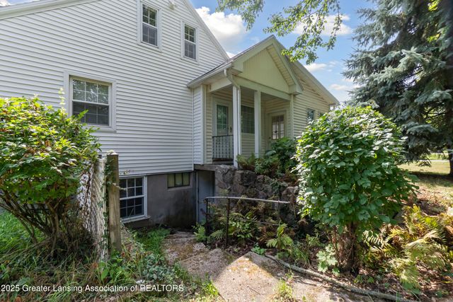 5538 W St Joe Highway, Lansing, MI 48917