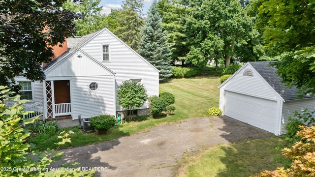 5538 W St Joe Highway, Lansing, MI 48917