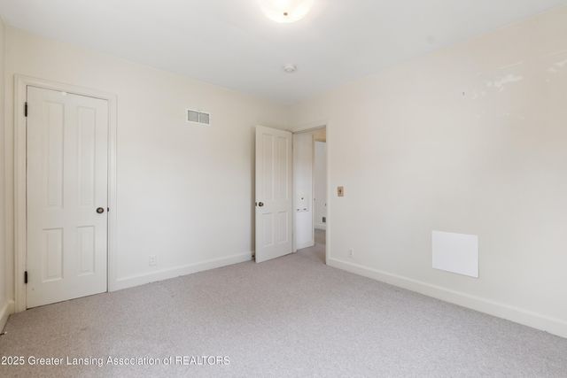 5538 W St Joe Highway, Lansing, MI 48917