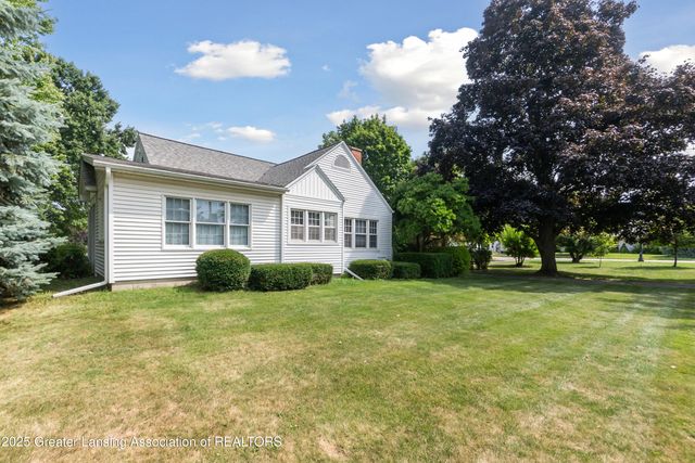 5538 W St Joe Highway, Lansing, MI 48917