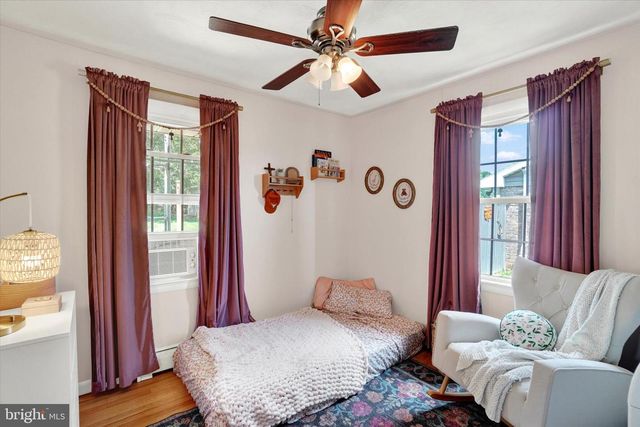 3967 BAHN AVE, York, PA 17408