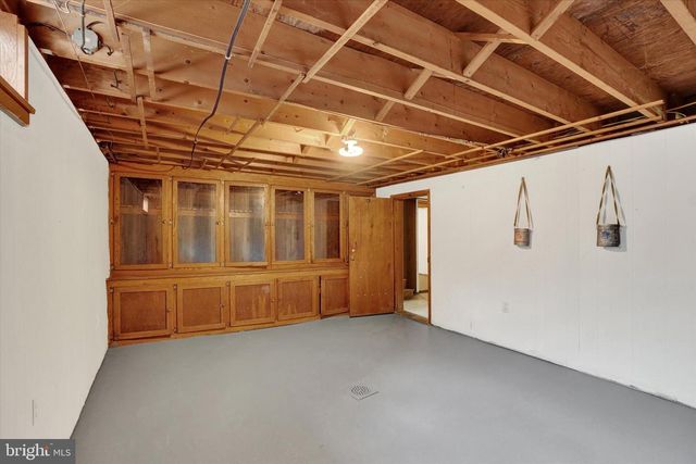 3967 BAHN AVE, York, PA 17408