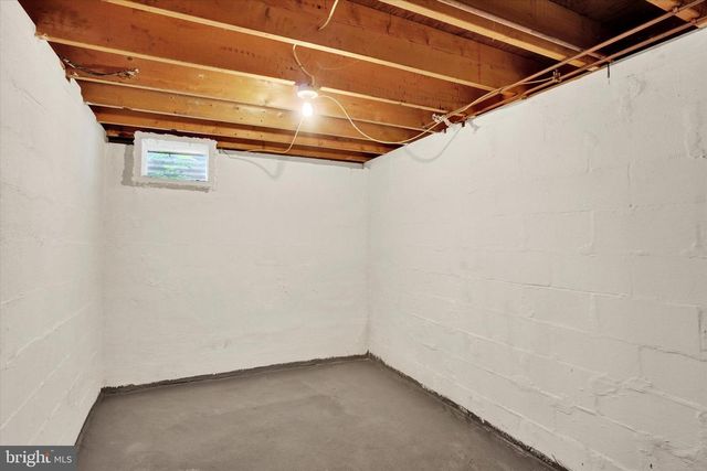 3967 BAHN AVE, York, PA 17408