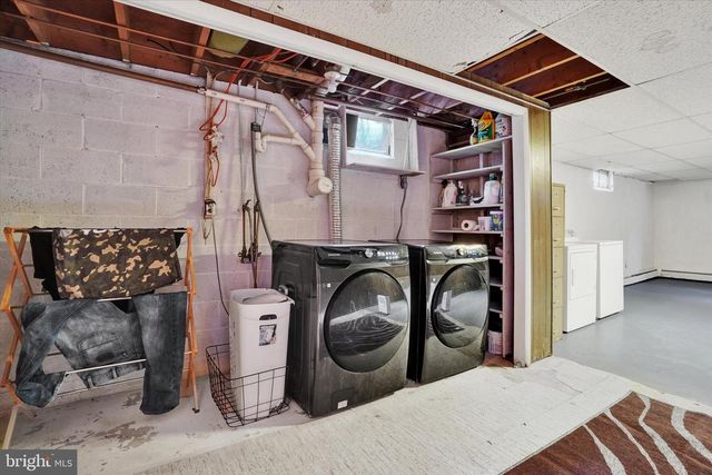 3967 BAHN AVE, York, PA 17408