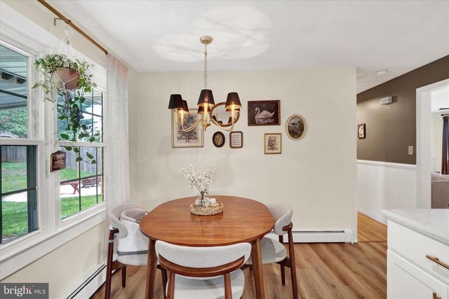 3967 BAHN AVE, York, PA 17408