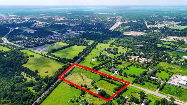 922 Agg Road, Tomball, TX 77375