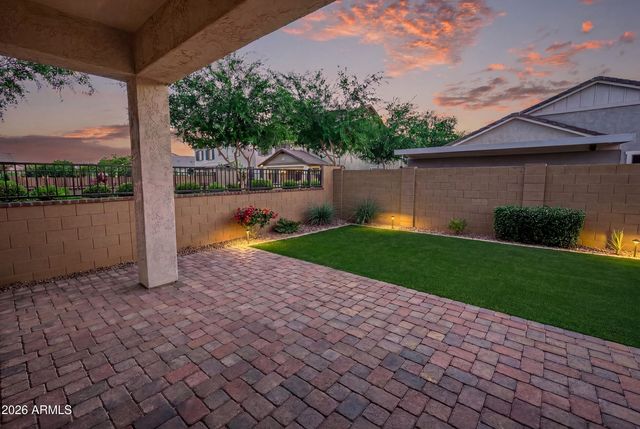 2110 E ORIOLE Drive, Gilbert, AZ 85297