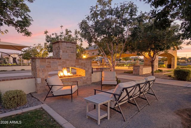 2110 E ORIOLE Drive, Gilbert, AZ 85297