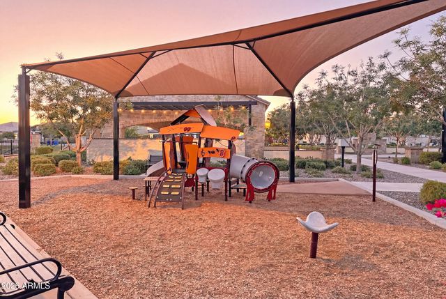2110 E ORIOLE Drive, Gilbert, AZ 85297