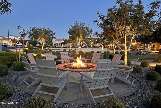 2110 E ORIOLE Drive, Gilbert, AZ 85297
