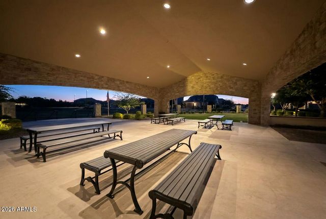 2110 E ORIOLE Drive, Gilbert, AZ 85297