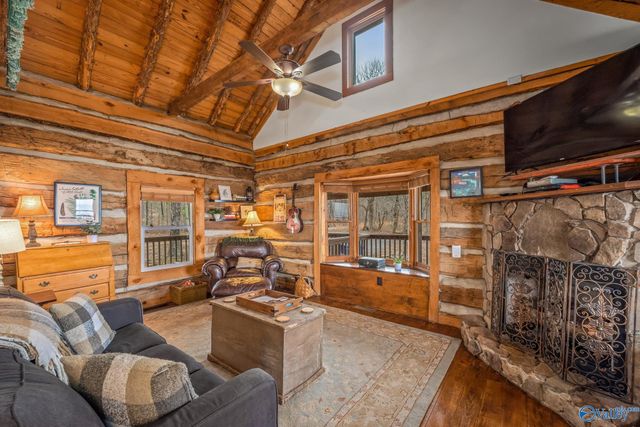 25669 County Road 89, Mentone, AL 35984