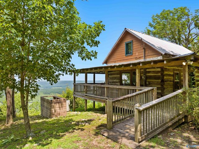 25669 County Road 89, Mentone, AL 35984