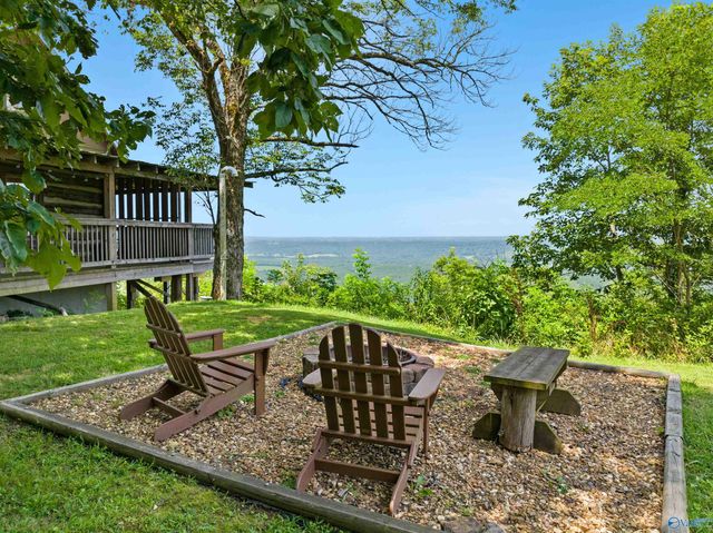 25669 County Road 89, Mentone, AL 35984