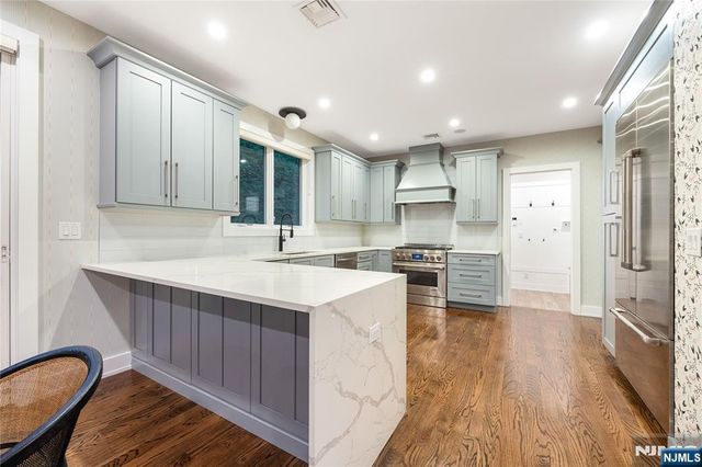 55 Cedar Street, Cresskill, NJ 07626