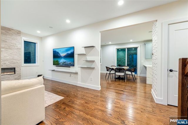 55 Cedar Street, Cresskill, NJ 07626