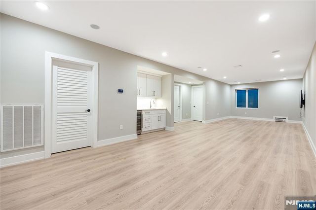 55 Cedar Street, Cresskill, NJ 07626
