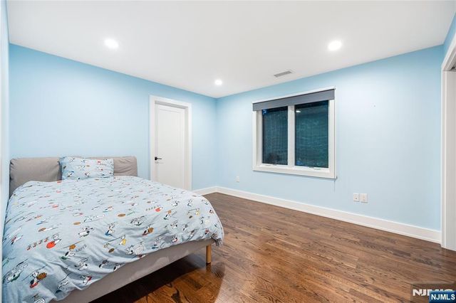 55 Cedar Street, Cresskill, NJ 07626