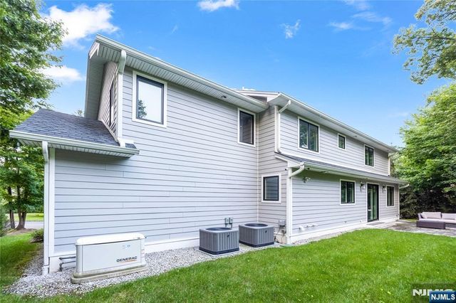55 Cedar Street, Cresskill, NJ 07626