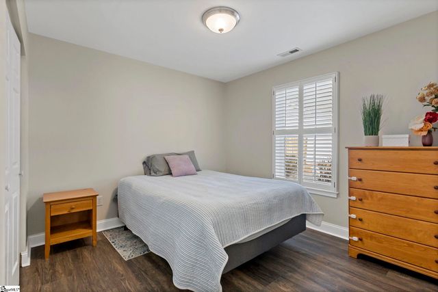 120 S Banyan Court, Taylors, SC 29687