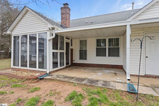 120 S Banyan Court, Taylors, SC 29687