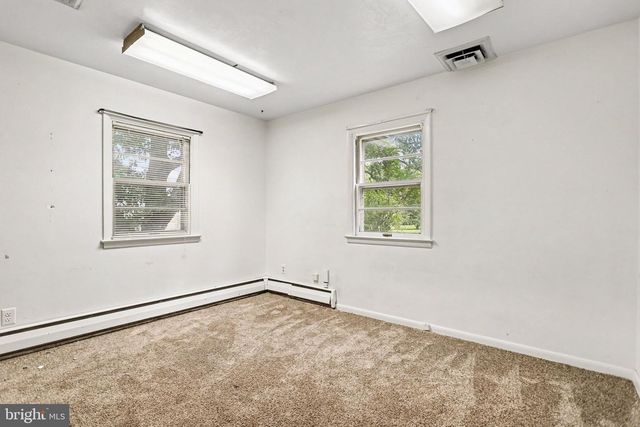 3500 BOARD RD, York, PA 17406