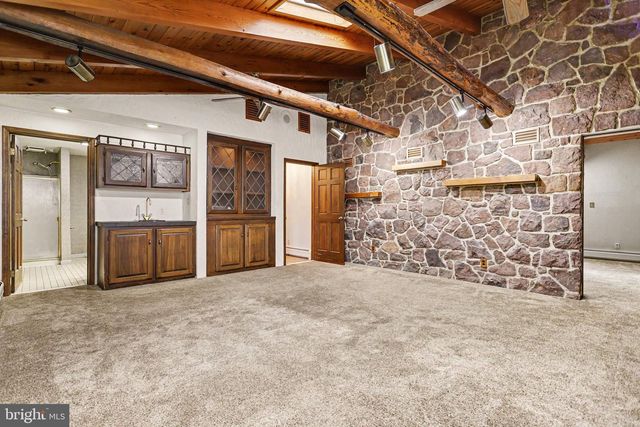 3500 BOARD RD, York, PA 17406